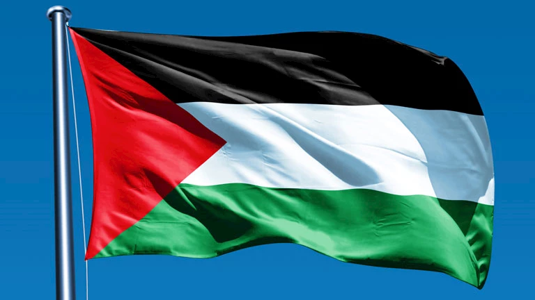 مسؤولون فلسطينيون يدعون إلى حماية دولية لمروان البرغوثي بعد اعتداء مزعوم