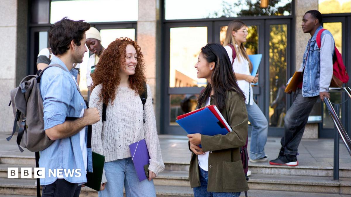بحث لمعهد الدراسات المالية يكشف عن تفاوت كبير في الدخل مدى الحياة حسب التخصص الجامعي؛ الحكومة ستحدد أعداد المقاعد في التخصصات ذات العوائد الضعيفة