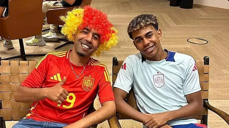 لامين يامال يروي معاناة والده قبل نصف نهائي كأس العالم